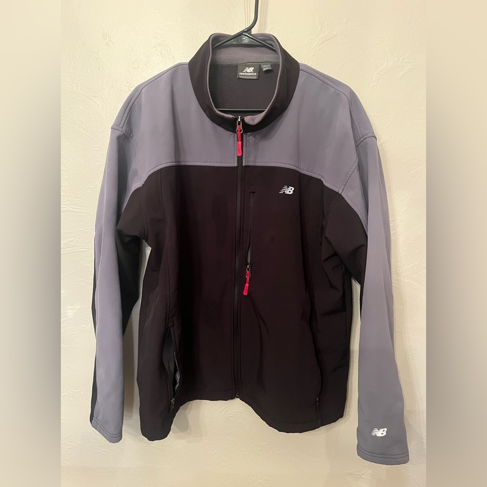 New Balance Men's Black and Gray Performance Jacket